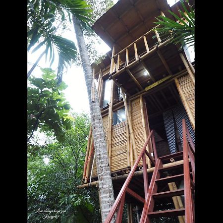 Hars Garden Tree Houses Hotel อูบุด ภายนอก รูปภาพ